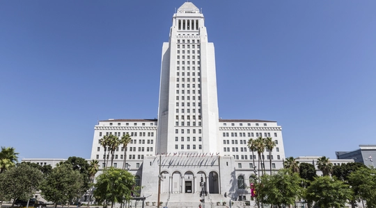 Los Angeles City Hall view from front steps