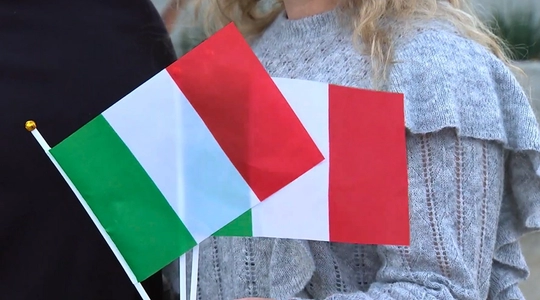 Video thumbnail: What Is a Piazza? San Pedro Celebrates the Opening of Piazza Miramare