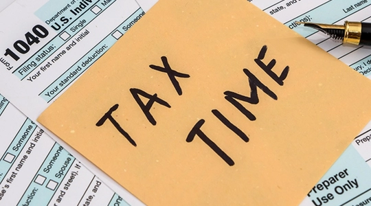Video thumbnail: Stressed About Taxes? Get Expert Help at the LA Public Library