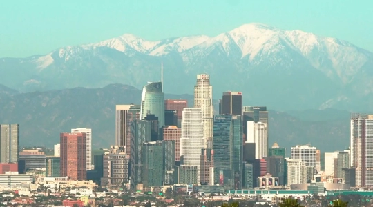 Video thumbnail: LA This Minute - First Snow Survey Results Are In!